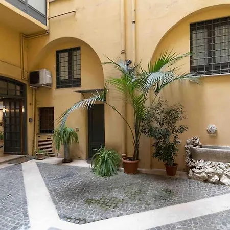 Via Dei Cestari Loft