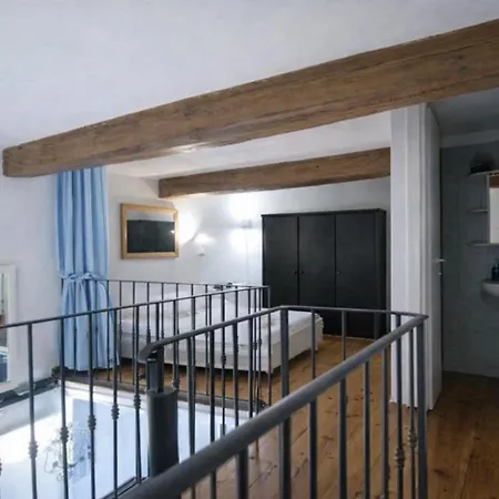 Via Dei Cestari Loft *