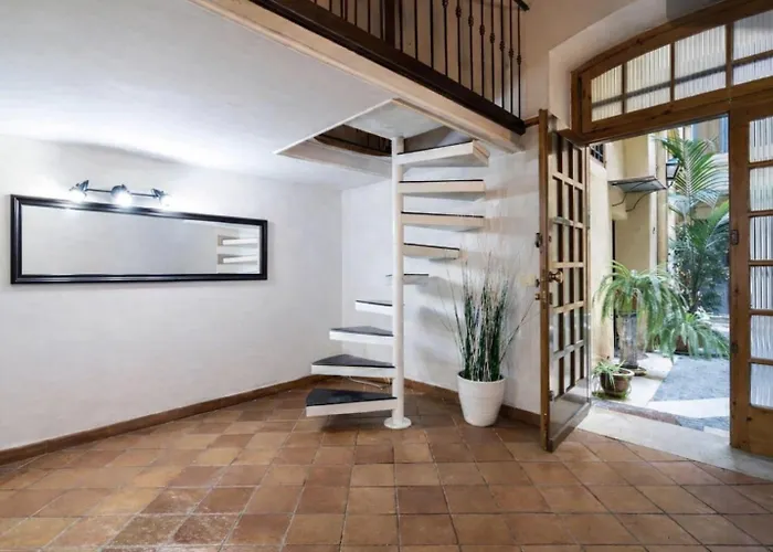 Via Dei Cestari Loft *