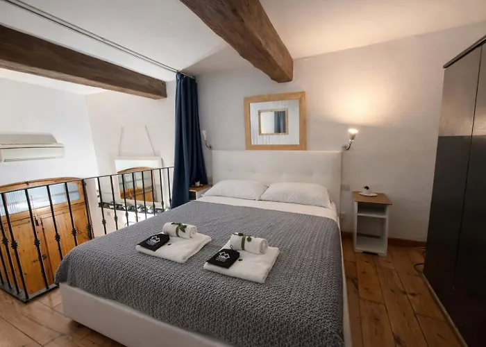 Lägenhet Via Dei Cestari Loft